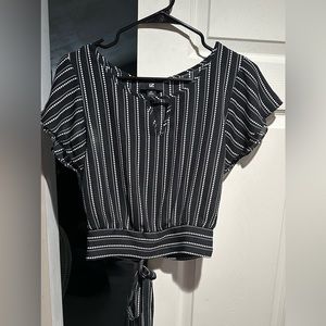 IZ BUYER TOP SIZE XS. Brand new!! #11